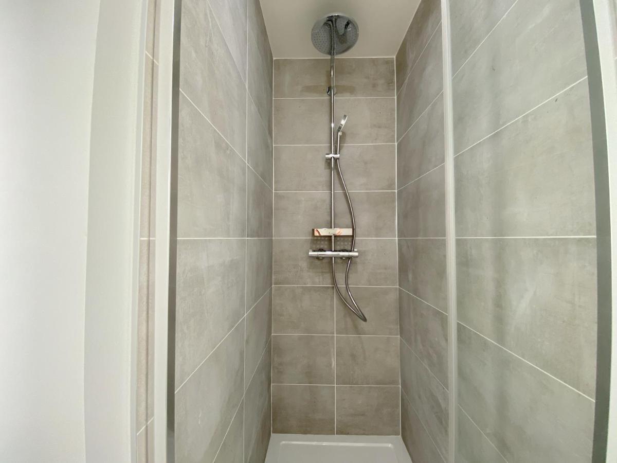 Studio Ora - 22M² - Climatise Avec Balcon Privatif Bassens  ภายนอก รูปภาพ